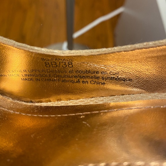 BCBG HIGH HEEL TAN SNAKE PRINT HEELS SIZE 8 - Picture 9 of 9